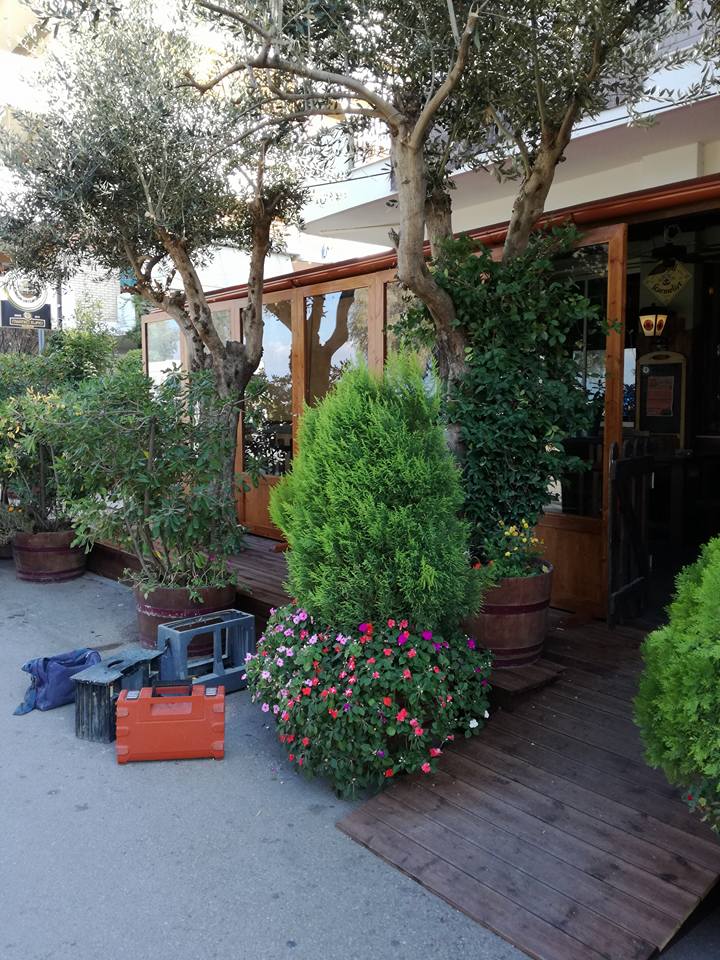 Galatiko Xorio Beer Hall.